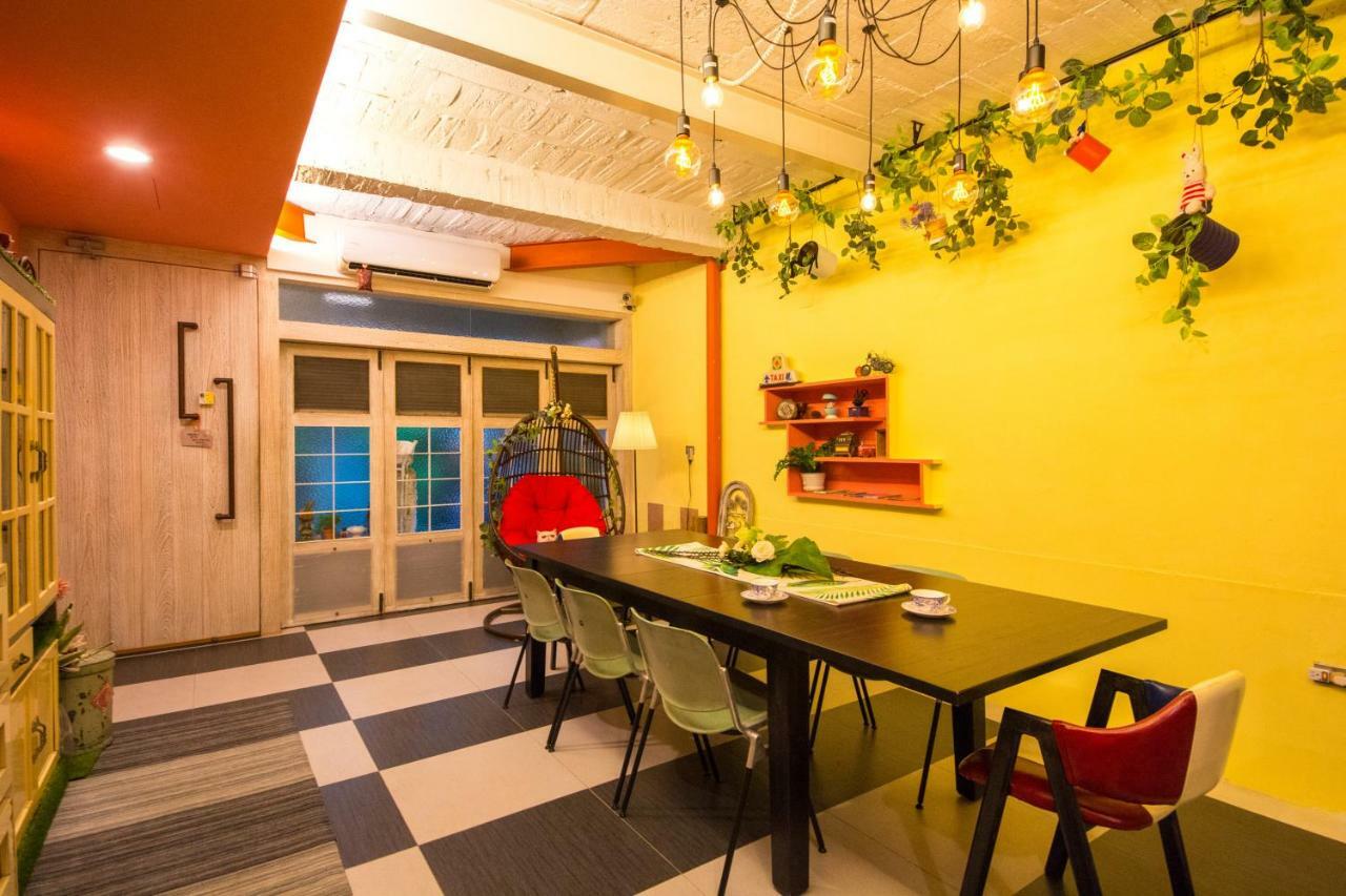 Dearhouse Lägenhet Tainan Exteriör bild